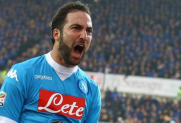 Lộ diện siêu tiền đạo sẽ thay thế Higuain