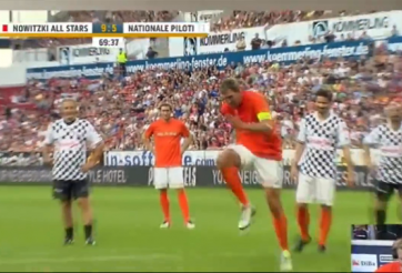 VIDEO: Cầu thủ 'nhái' theo phong cách sút pen của Zaza và cái kết