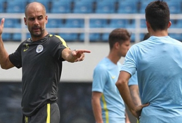 Pep Guardiola thẳng tay loại nhiều ngôi sao của Man City