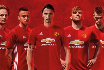 Vừa cập bến Man Utd, Ibrahimovic đã ‘đẻ trứng vàng’