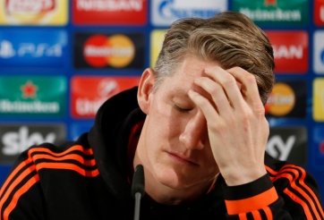 HLV Mourinho xác nhận 2 ngôi sao rời khỏi M.U