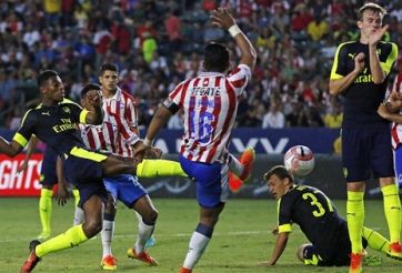 Tân binh tỏa sáng, Arsenal thắng trận thứ 2 tại Mỹ