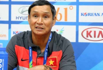 HLV Mai Đức Chung tin tuyển nữ VN thắng Thái Lan ở CK