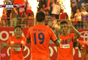 VIDEO: Cú ngả bàn đèn đẳng cấp của Gaston Merlo tại vòng 19 V-League