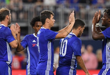 Chelsea ‘đi đêm’ với tiền vệ xuất sắc nhất Ngoại hạng Anh