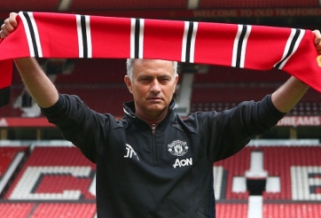 Tin bóng đá Anh 10/8: Mourinho lộ kế hoạch mua sắm, HLV Ranieri nhận lương khủng