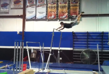 VIDEO: Những tai nạn 'khó đỡ' ở môn thể dục dụng cụ