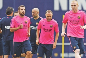 Barca mất hai trụ cột ở giai đoạn đầu La Liga