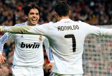 Kaka dành tặng Ronaldo hai chữ 'phi thường'