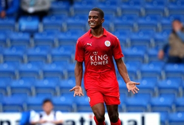 Leicester chiêu mộ tài năng trẻ ngay trước mặt MU