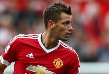 Chuyển nhượng MU: Schneiderlin lên tiếng về tương lai, Ibra ở lại 2 năm