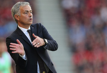 Điểm tin trưa 20/8: Mourinho cân bằng kỷ lục tồn tại gần 1 thế kỷ ở MU