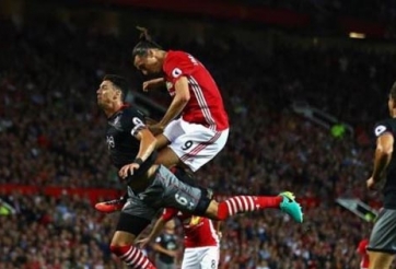 Ibrahimovic lập cú đúp giúp MU thắng dễ Southampton