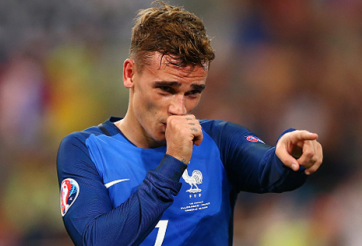 Antoine Griezmann bất ngờ tuyên bố muốn đến NHA