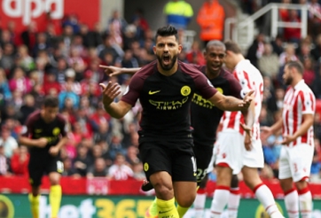 Ghi 3 bàn/2 trận, Aguero vẫn bị Pep Guardiola chê lười biếng