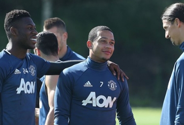 Mourinho đưa ra 2 tuyên bố quan trọng với cầu thủ MU