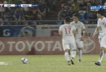 VIDEO: Pha dàn xếp đá phạt ấn tượng của cầu thủ HAGL
