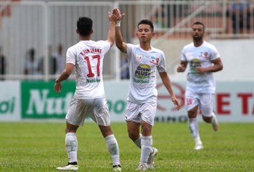 HAGL thanh lý 'cục nợ' sau khi trụ hạng thành công