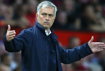 Bất ngờ với 2 mục tiêu của M.U ở Hè 2017