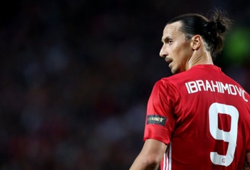 Ibrahimovic tuột danh hiệu xuất sắc nhất tháng 8 của MU