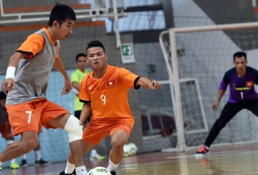 Thủ môn ĐT Italia thận trọng trước futsal Việt Nam