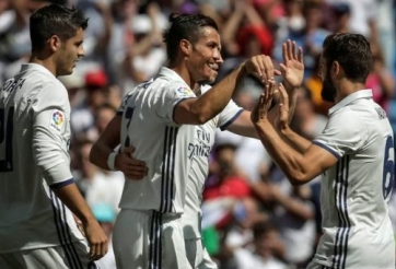 Highlights Real Madrid 5-2 Osasuna: Ronaldo lập công trong ngày tái xuất