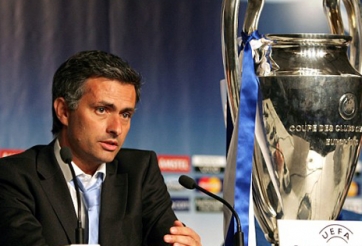 HLV Mourinho nói gì khi các đội bóng Anh thường thất bại tại Champions League