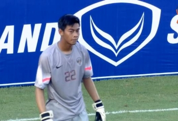 VIDEO: Pha bắt bóng thảm họa của thủ thành U19 Indonesia