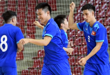 ĐT Futsal Việt Nam ôn lại bài vở, Bảo Quân và Xuân Du ở chế độ chờ