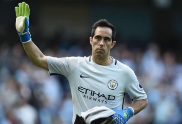 Lý do thực khiến Bravo chia tay Barca để tới Man City