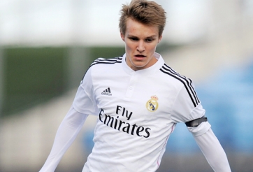 Chuyển nhượng tối 23/9: M.U nhắm sao Santos, CLB Đức quyết có Odegaard