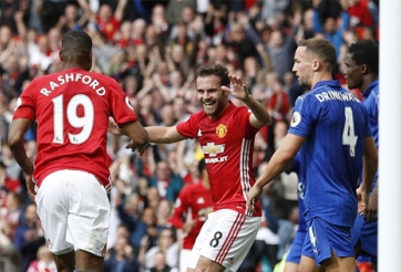 Những cầu thủ chơi ấn tượng nhất trận MU 4-1 Leicester City