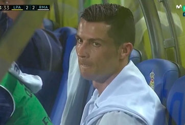 VIDEO: Toàn cảnh vụ Ronaldo tức giận với Zidane khi bị thay ra ngoài