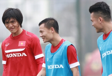 Đâu là hàng tiền vệ lý tưởng của ĐTVN?