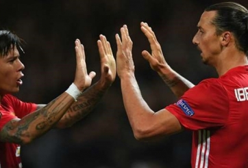 Huyền thoại M.U chê bai màn trình diễn của thầy trò Mourinho