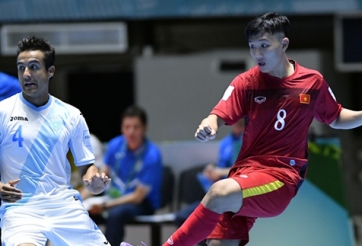 Minh Trí lọt top 10 bàn thắng đẹp nhất Futsal World Cup 2016