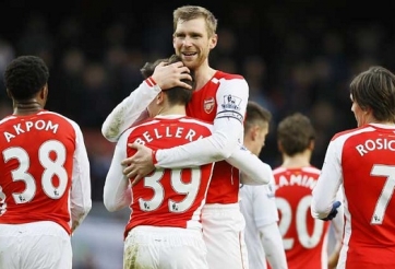 Sợ Pep, Wenger chi cực đậm ‘trói chân’ sao trẻ