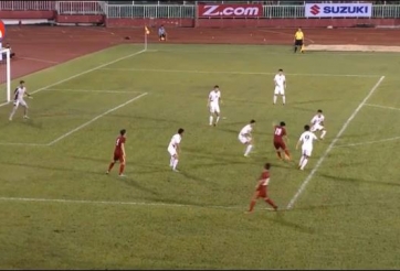 VIDEO: Tuấn Anh cứa lòng đẹp mắt giữa vòng vây của cầu thủ Triều Tiên