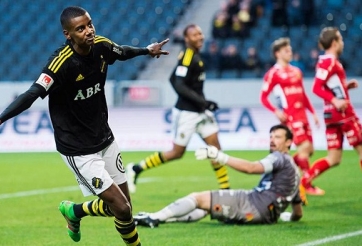 Tin bóng đá Anh 7/10: Man Utd cho mượn tiền vệ, Liverpool theo đuổi ‘Ibra mới’