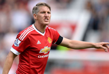 Chuyển nhượng 10/10: Hazard thành ‘vật tế thần’; Schweinsteiger rời MU