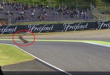 Dani Pedrosa gặp tai nạn kinh hoàng tại Japanese GP