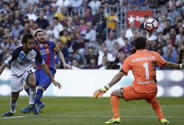 Video bàn thắng: Barca 4-0 Deportivo (Vòng 8 - La Liga)