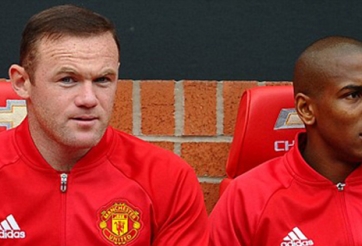 Rooney tiếp tục bị loại khỏi đội hình chính M.U