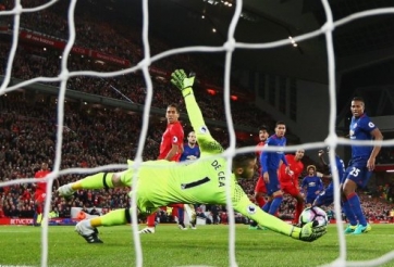 VIDEO: Pha cứu thua xuất thần của De Gea trước Liverpool