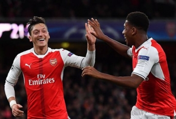 Video bàn thắng: Arsenal 6-0 Ludogorets (Bảng A Champions League)