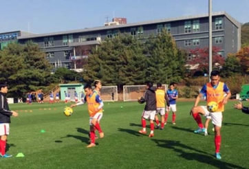 Công Vinh lập cú đúp, Việt Nam đại thắng Pocheon FC