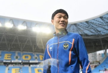 HLV Incheon nói gì về màn trình diễn của Xuân Trường?