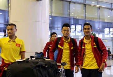 HLV Hữu Thắng 'thưởng' cho các cầu thủ ĐT Việt Nam