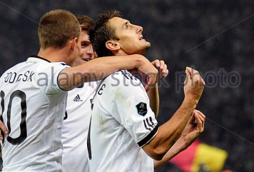 Chân sút số 1 ĐT Đức chính thức treo giày