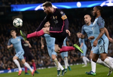 Messi phá kỷ lục tại Champions League
